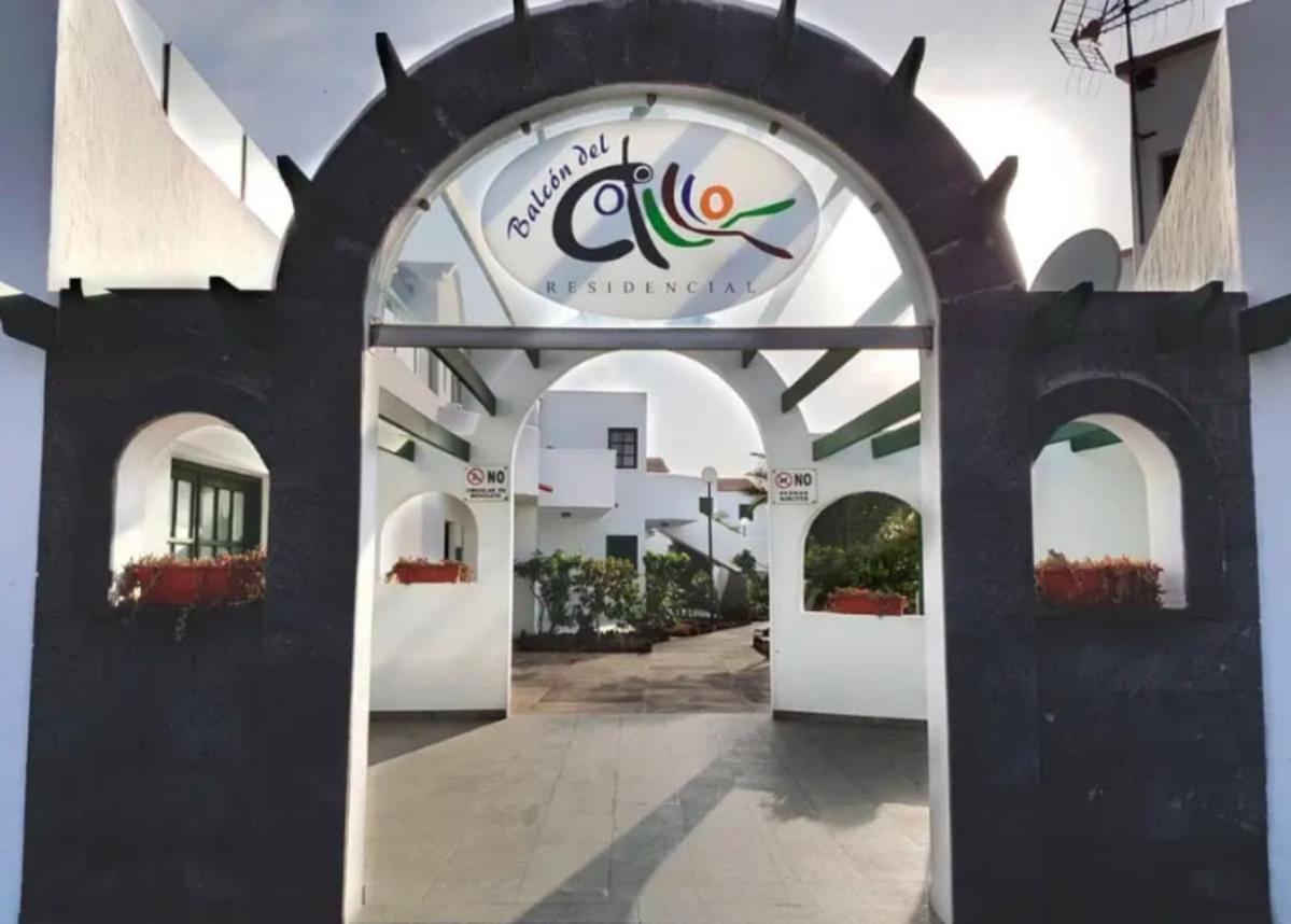 Lightbooking Los Lagos El Cotillo Exterior photo